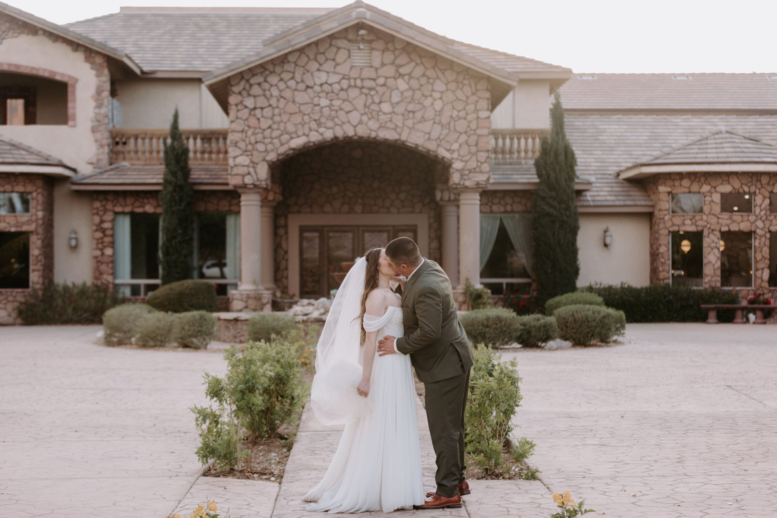 Couple at superstition manor