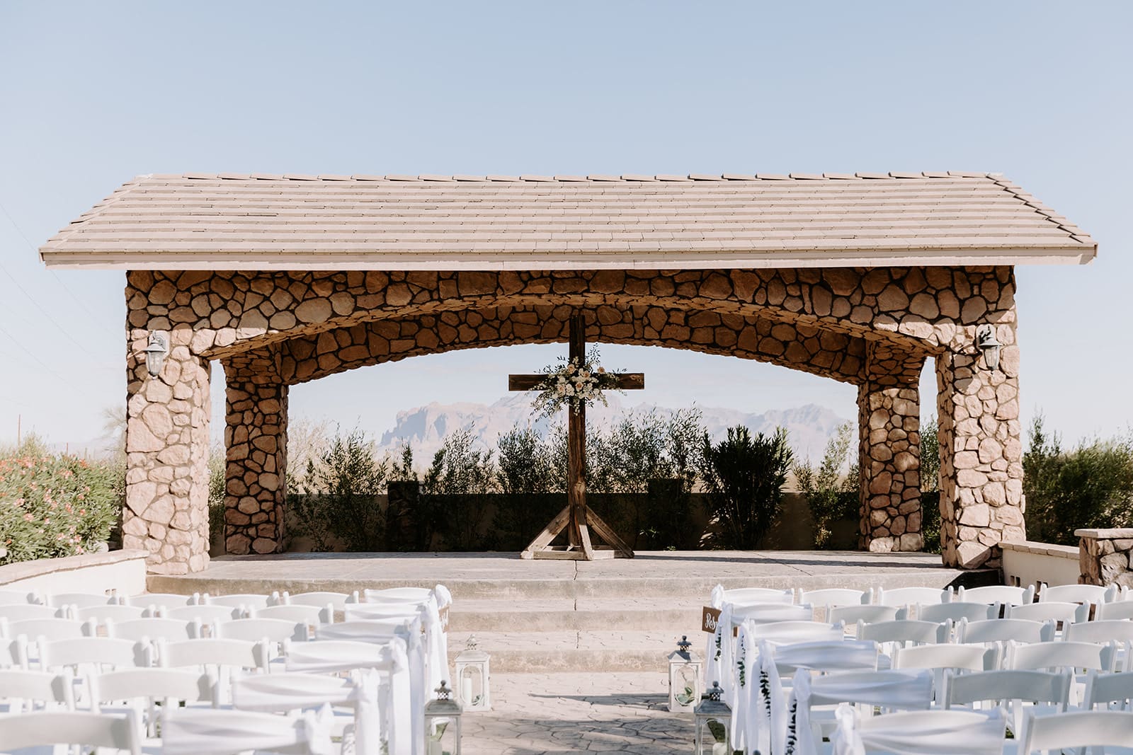 Superstition manor ceremony yard with cross