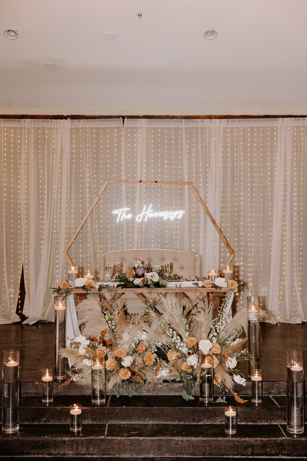 Sweetheart table decor