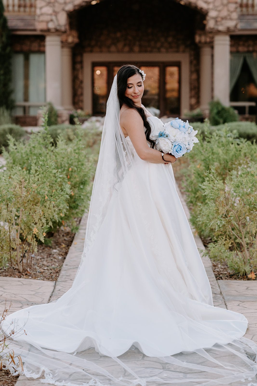 Bride portrait on superstition manor