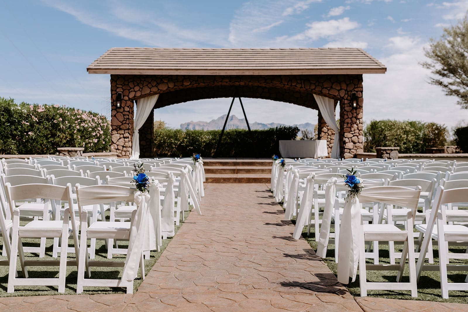 Superstition manor ceremony yard