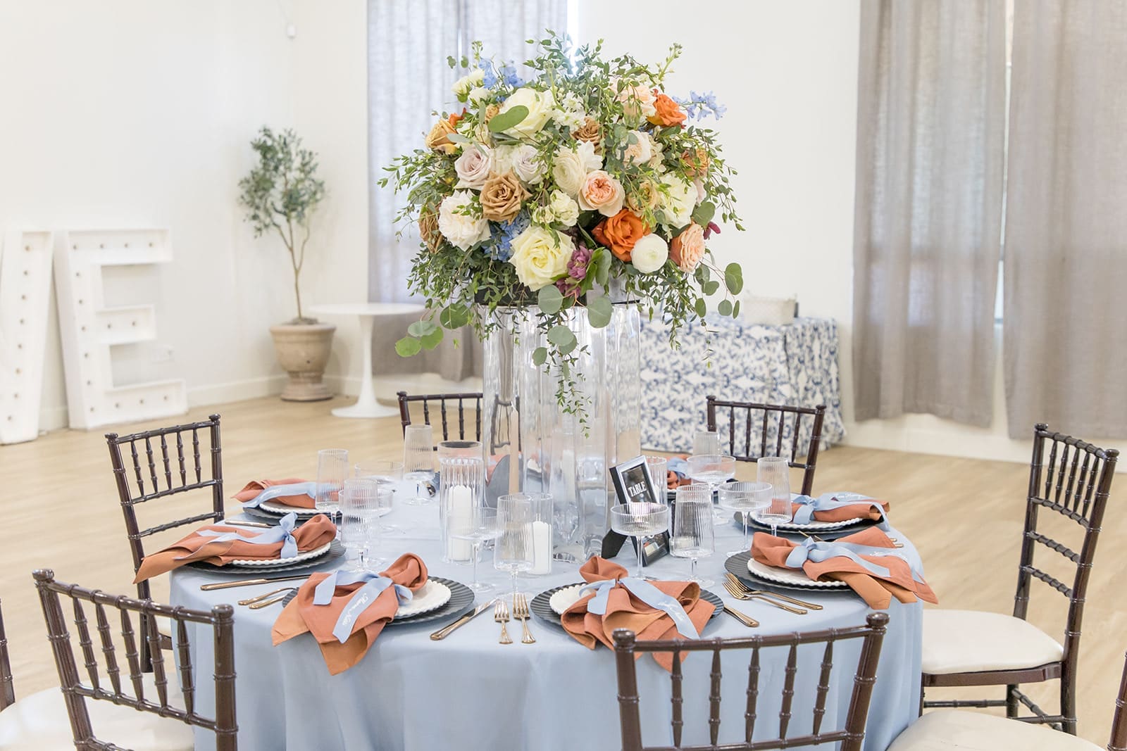 Reception hall @ Superstition Manor table set up