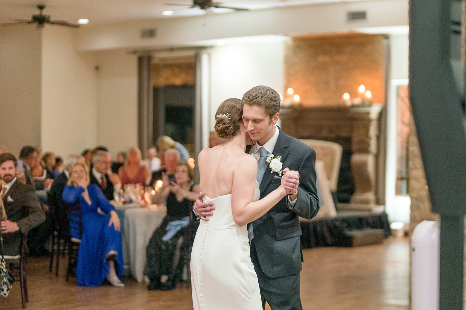 Bride & groom first dance, @ Superstition Manor