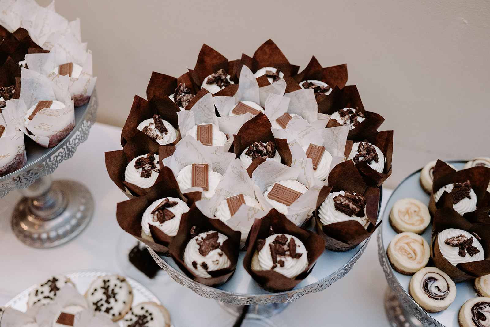 Wedding desert 