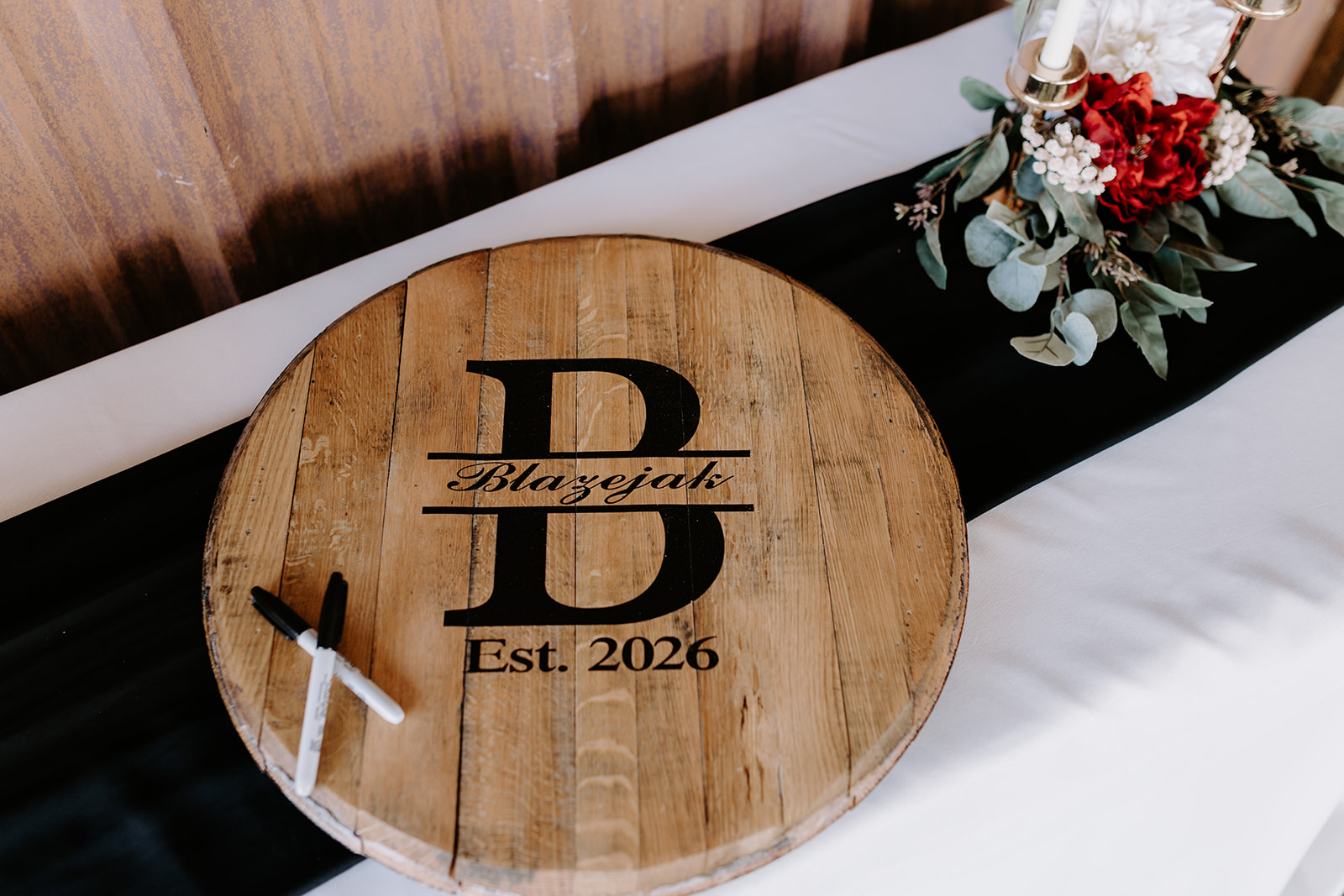 Unique wedding guest sign in 
