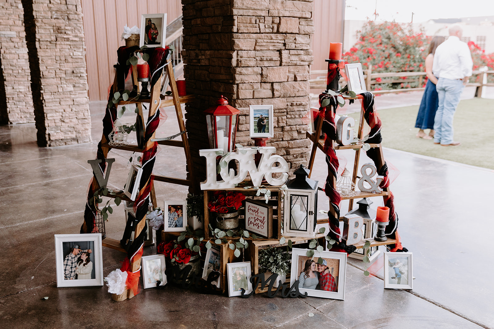 Family portraits for wedding