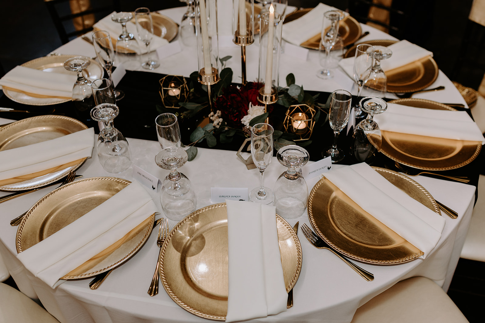 Reception table decor at superstition manor