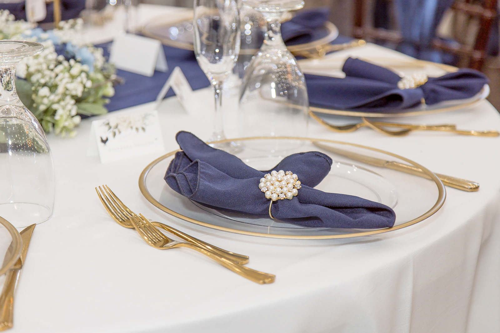 Reception table decor